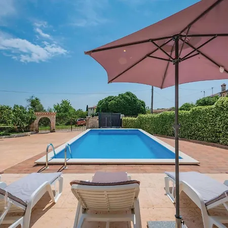 13 Appartamento Baderna