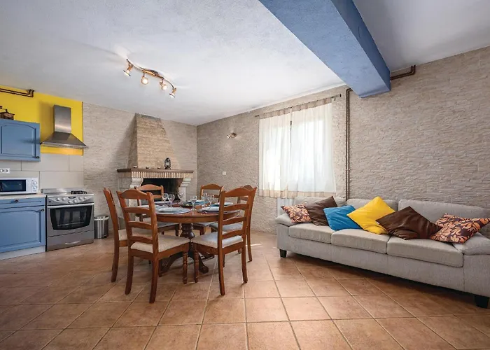 Apartman 13 *